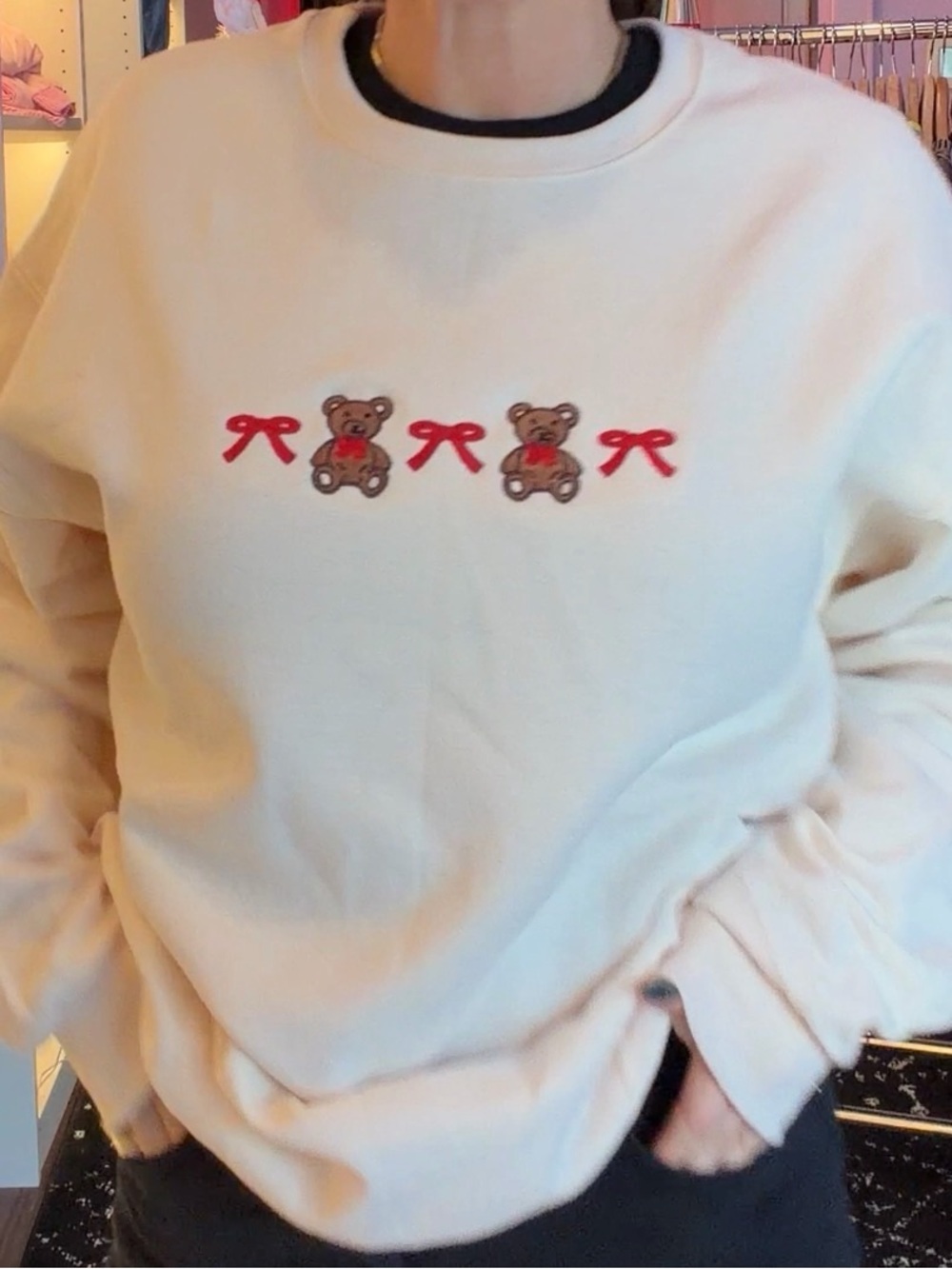 Cream Crewneck Sweatshirt with Holiday Bear Embroidery